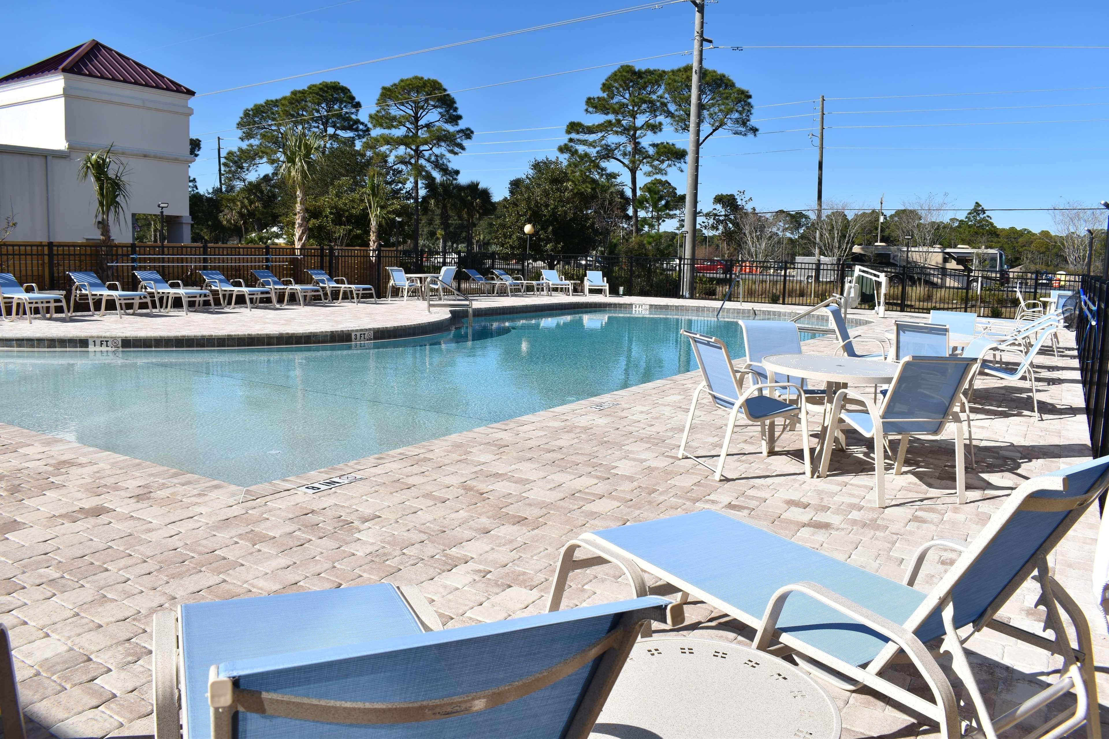 La Quinta Inn & Suites By Wyndham Miramar Beach-Destin Exterior photo